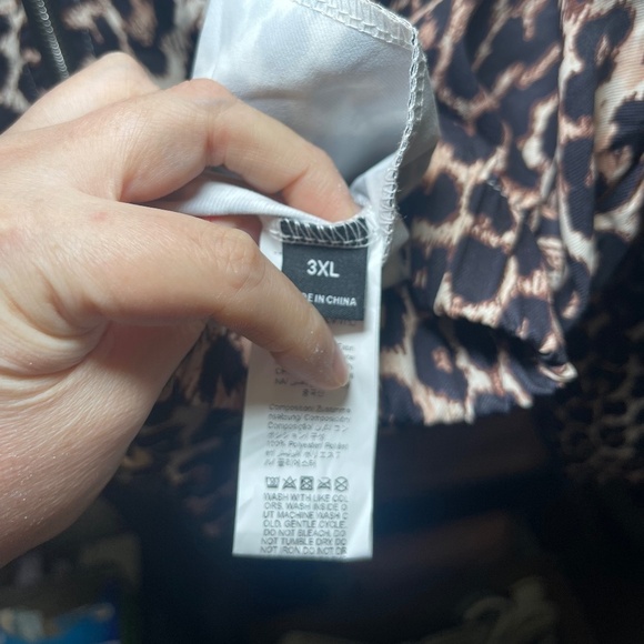 SHEIN Women’s Leopard Print Sherpa Jacket - Picture 10 of 10